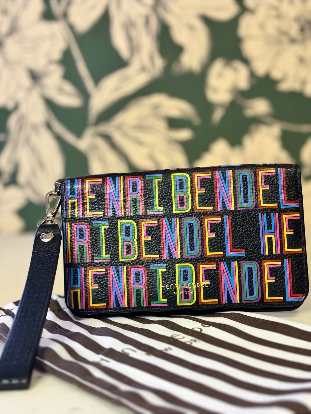 Henri Bendel x Steven Williamson Wristlet Limited Edition w/Dustbag